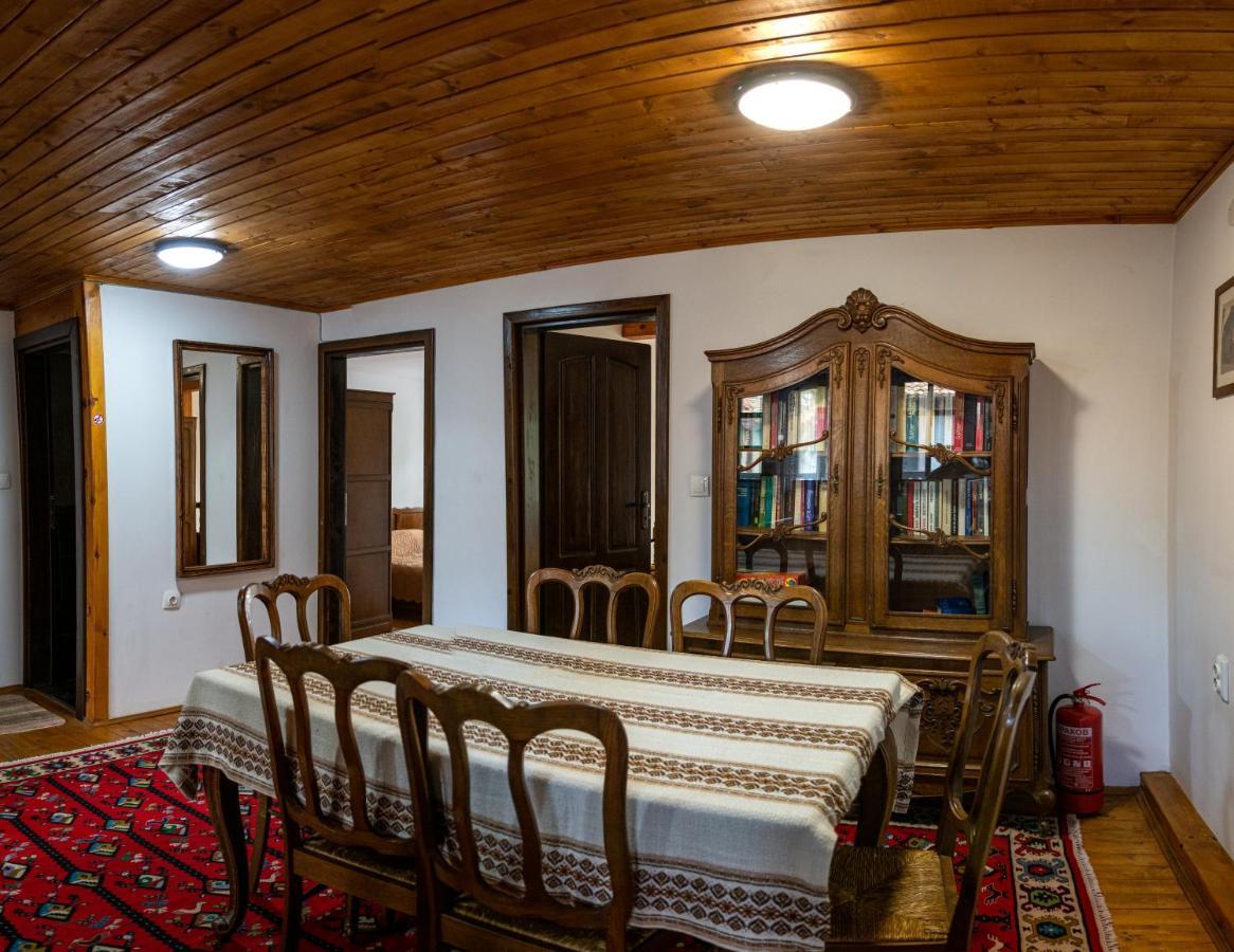 Razsukanova House , Разсукановата Къща 엘레나 외부 사진